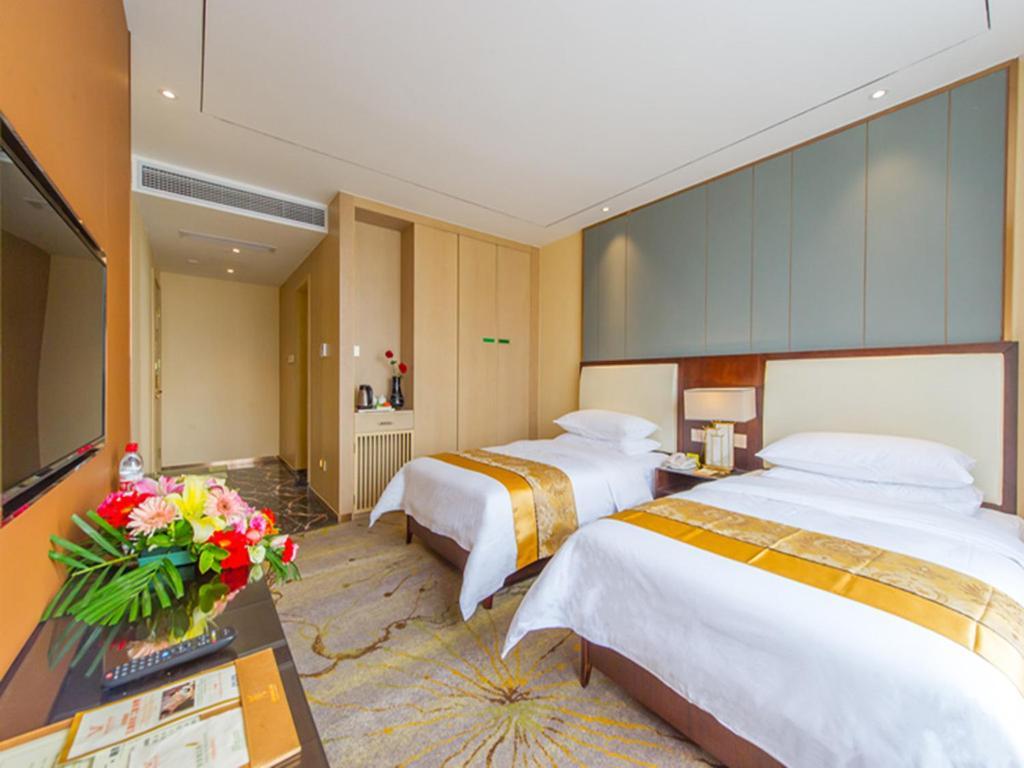 Vienna International Hotel Diecai Wanda High Speed ​​Rail Station Guilin Buitenkant foto
